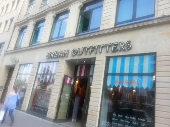 ドイツ・フランクフルトのUrban Outfitters店舗外観